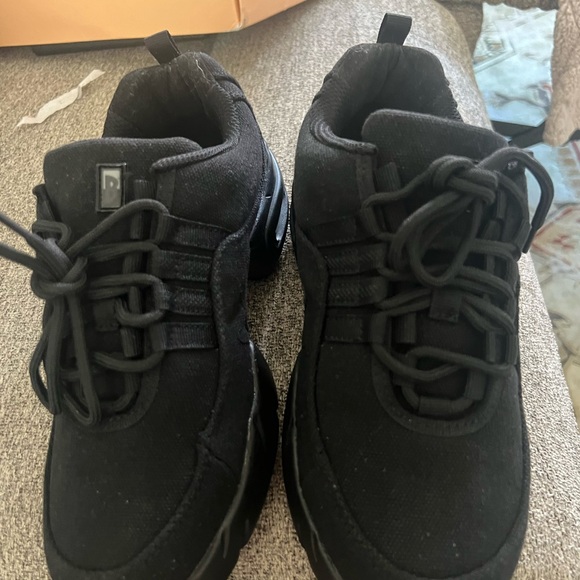 Brand New Bloch Black Canvas Dance Sneakers - Picture 3 of 4